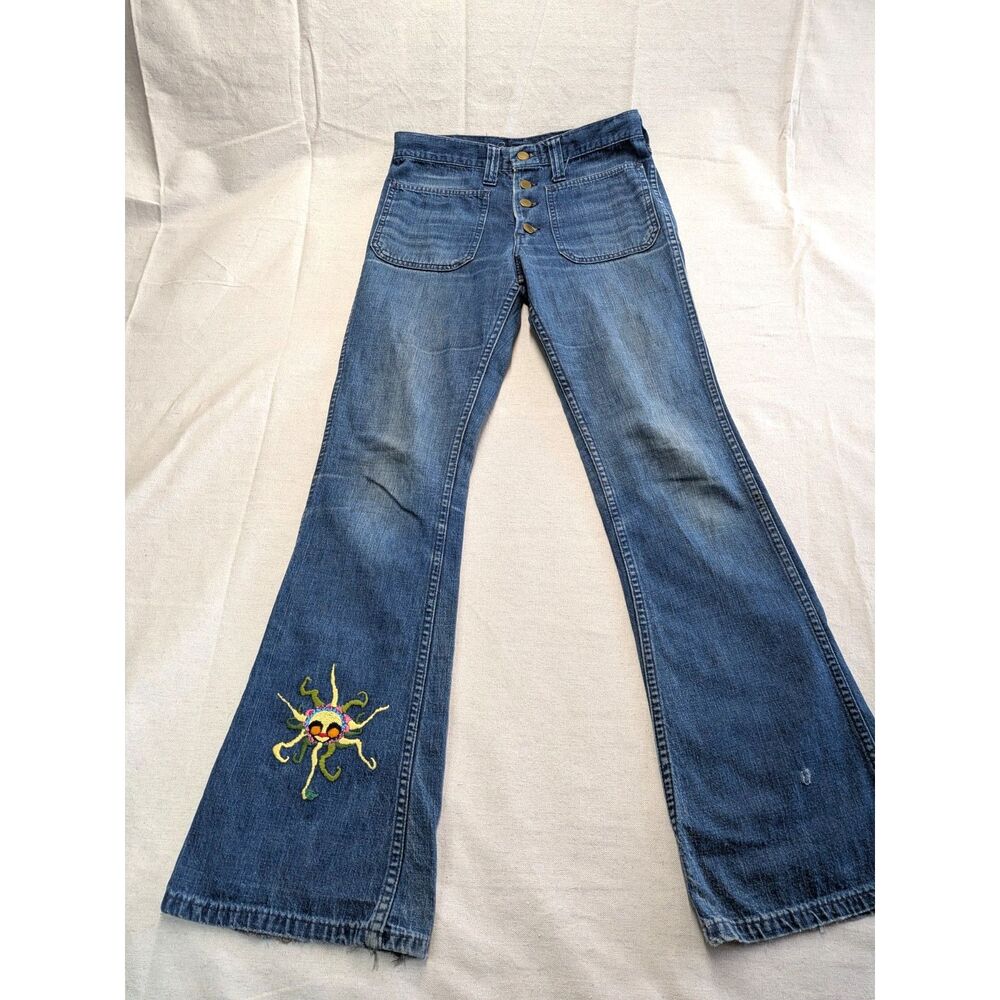 70s Hippie Boho Women’s Lee Bell Bottom Jeans Smokey Bear Patch Embroidered